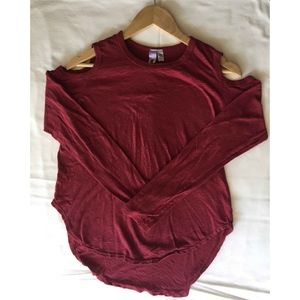 Burgundy cold-shoulder long sleeve top
